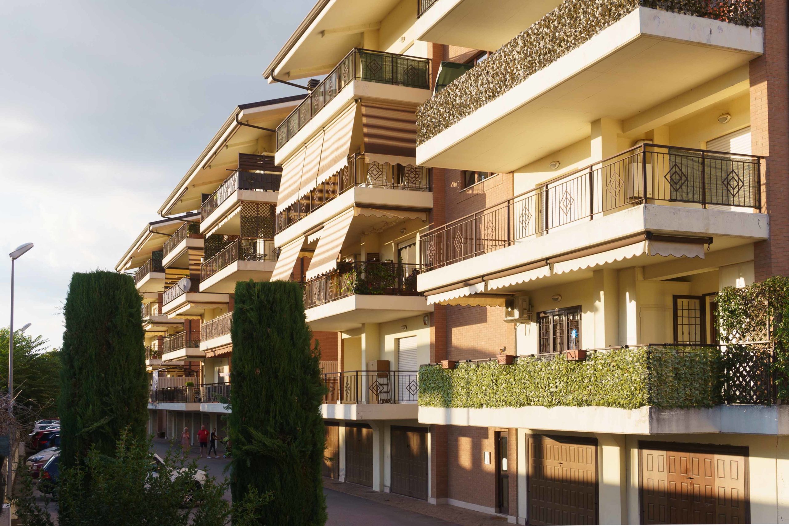 https://www.villaggioblu.it/wp-content/uploads/2022/08/fontana-2-web-2-scaled.jpg