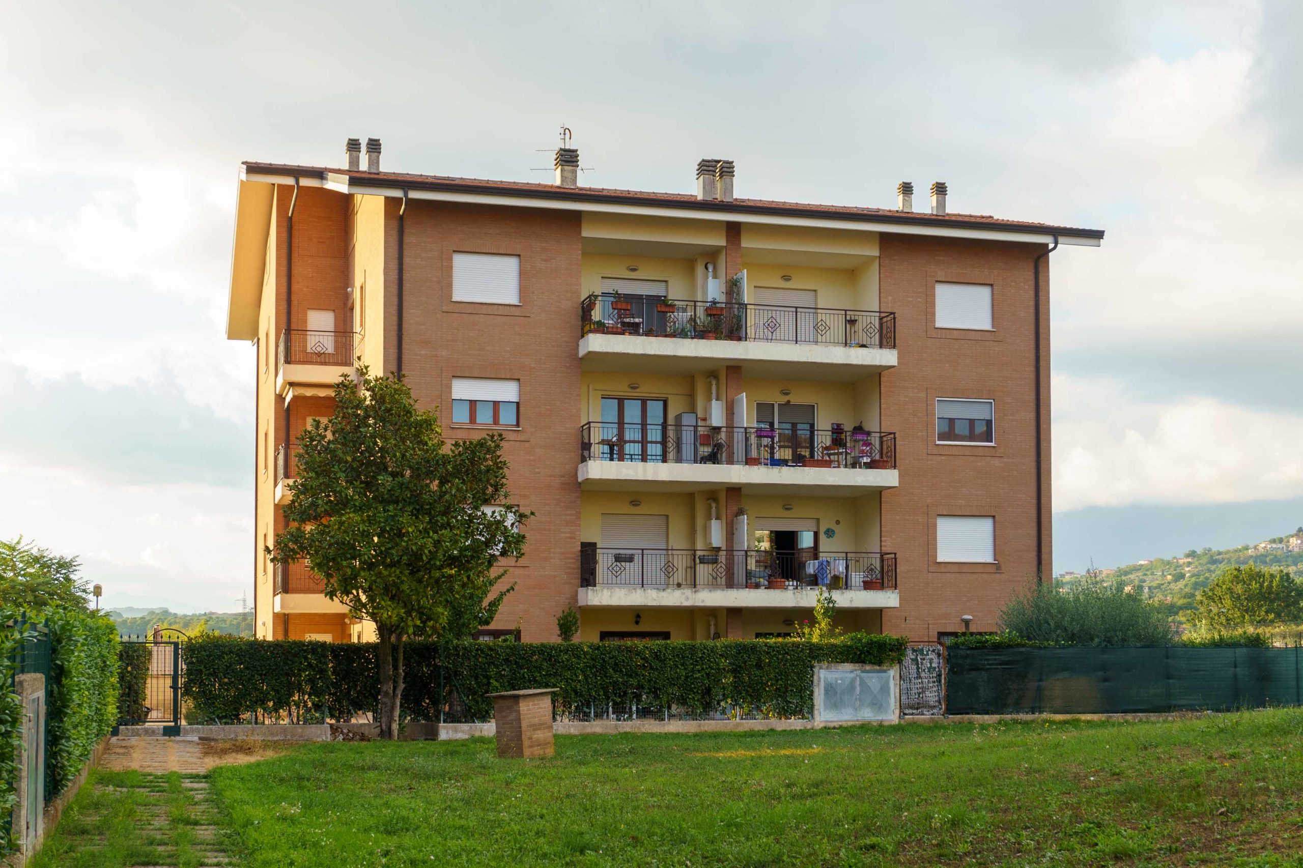 https://www.villaggioblu.it/wp-content/uploads/2022/08/fontana-2-web3-scaled.jpg
